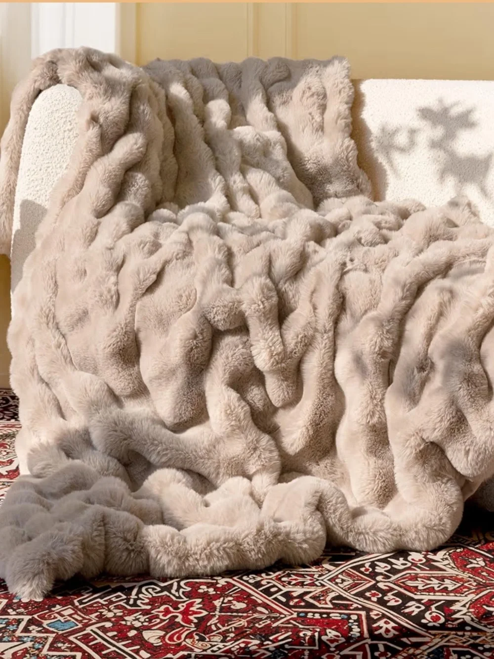 Artificial Fur Wool Bubble Blanket. Soft, Comfy, Plush. Cream/Tan. 50”x60”.